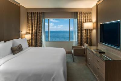 رنسانس پولات استانبول هتل