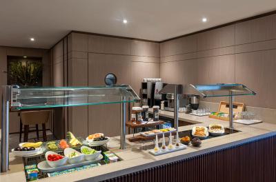 رنسانس پولات استانبول هتل