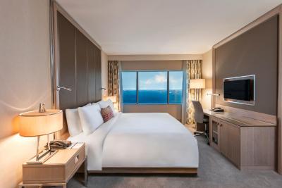 رنسانس پولات استانبول هتل