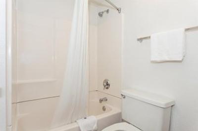 متل 6 استکتون-چارتر و وست