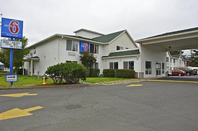 متل 6 اسیسید