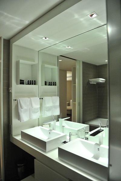 ورلدهتل اسالتانات