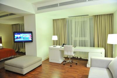 ورلدهتل اسالتانات