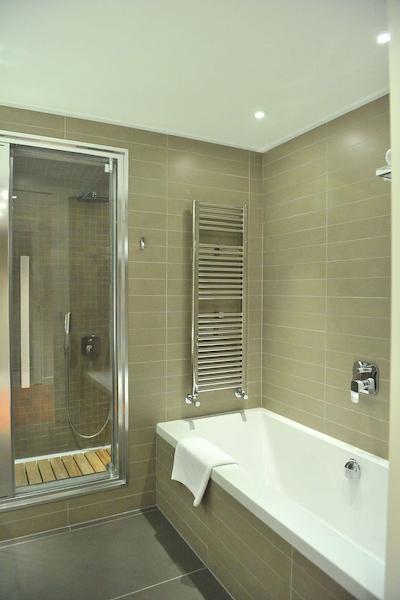 ورلدهتل اسالتانات