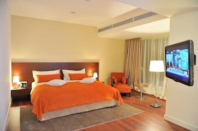 ورلدهتل اسالتانات