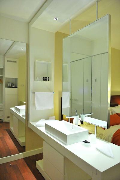 ورلدهتل اسالتانات