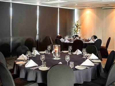 ایبیز هامیلتون تینوی هتل