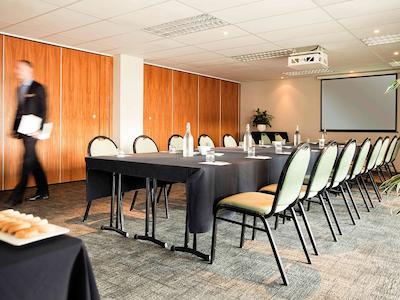 ایبیز هامیلتون تینوی هتل