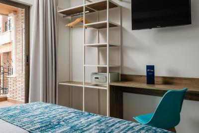 هتل بوتیک کالاز د آلیکانت