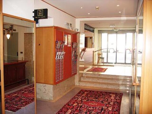 کارینا