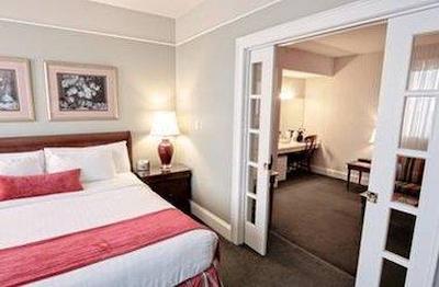 رد چارلتتون