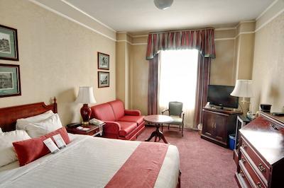 رد چارلتتون