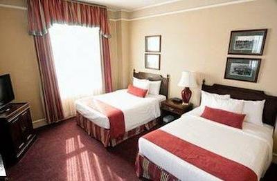 رد چارلتتون