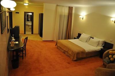 اینترنیشنال بوچارست