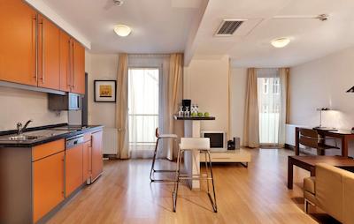 لیوین رسیدنس بای فلمینگز وین