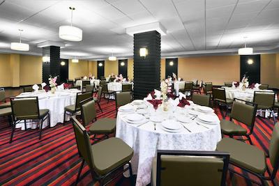 فور پوینتز بای شراتون ترنتو میسیساوگا