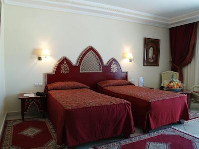 مگادر آل مادینا