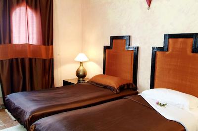 اگادیر لز اُمادز