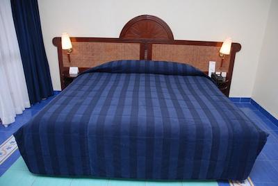 لابراندا لز دونز در