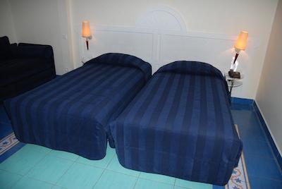 لابراندا لز دونز در