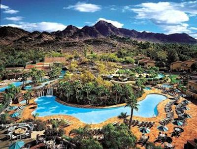 پوینت هیلتون اسکواو پیک ریزرت