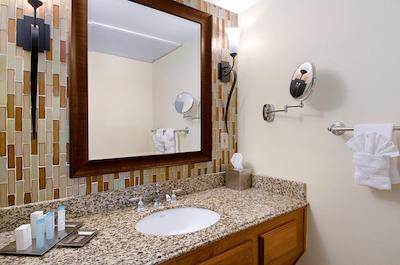 پوینت هیلتون اسکواو پیک ریزرت