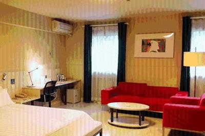 جین جیانگ این لانگکاو