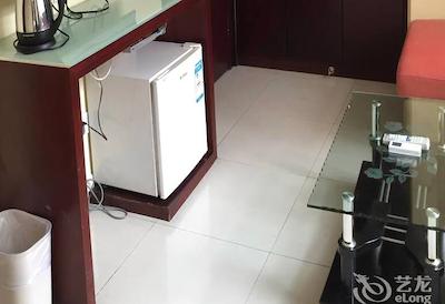 یافنگ هتل اُورسیز چینس تون برانچ