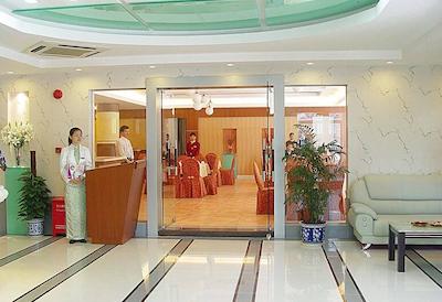 یافنگ هتل اُورسیز چینس تون برانچ