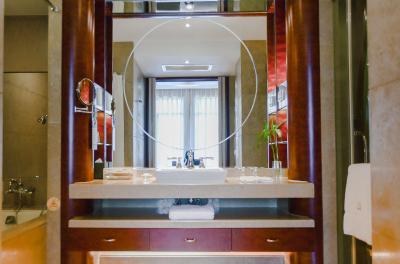 زیجائو استیت گست هتل