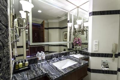 زیجائو استیت گست هتل