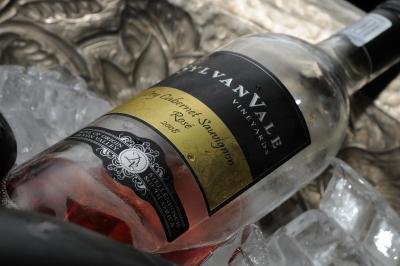 د دون والی هتل