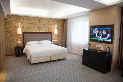 تراولر این هپینگلی