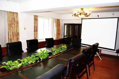 تراولر این هپینگلی