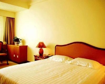 تراولر این هپینگلی