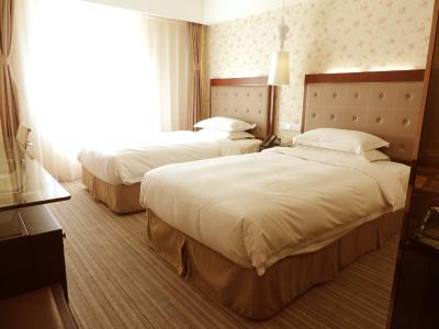 تراولر این هپینگلی