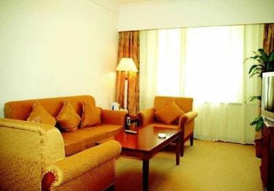 تراولر این هپینگلی