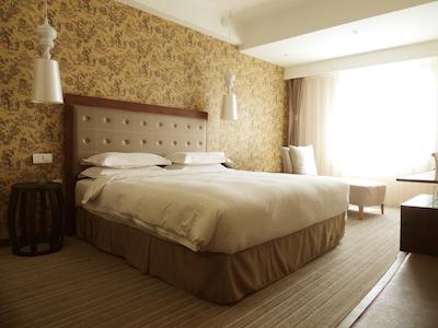 تراولر این هپینگلی