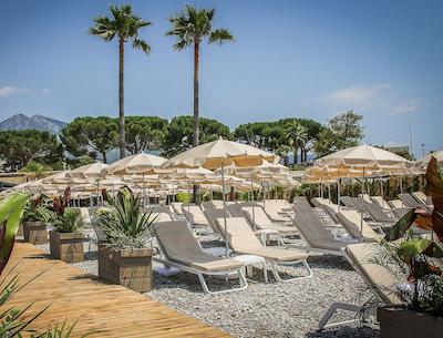 بست وسترن پلاس هتل پرینس د گالز