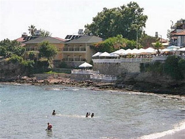 کامر متل
