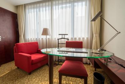 هالیدی این شانگهای هانگچائو سنترال