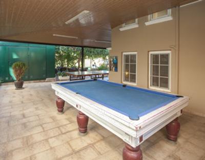 می هم اپارت