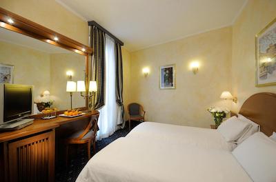 آل ماندیا هتل