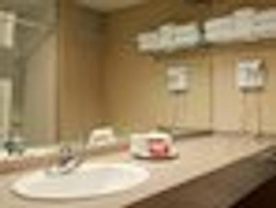 رامادا پلازا کالگاری دونتون