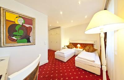 نووم هتل ونیک درتموند