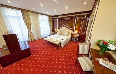 نووم هتل ونیک درتموند