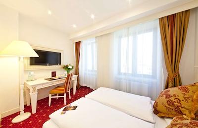 نووم هتل ونیک درتموند