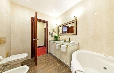 نووم هتل ونیک درتموند