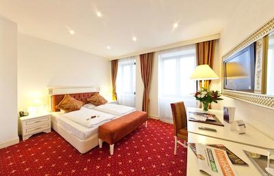 نووم هتل ونیک درتموند