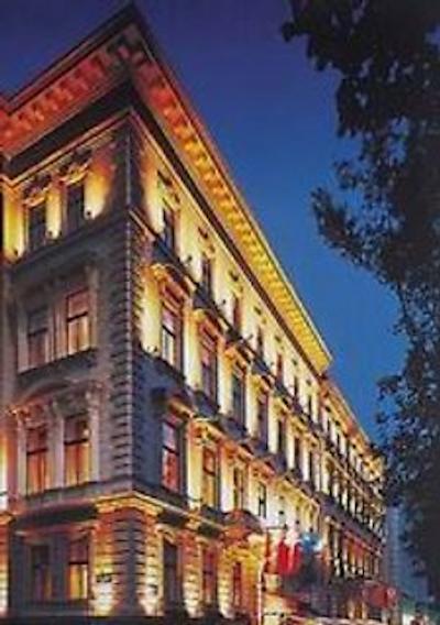 آلماناک وینا